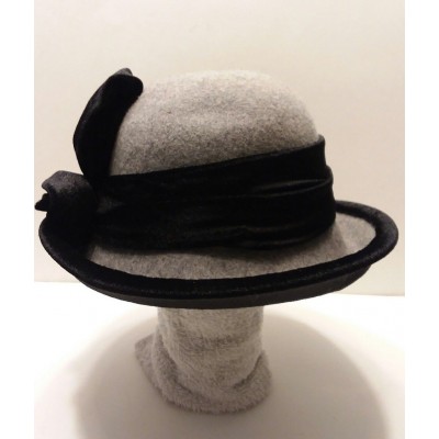 s 100% Wool Gray Hat w/Velour Band & Bow Church Derby Dress  EUC  eb-48988928